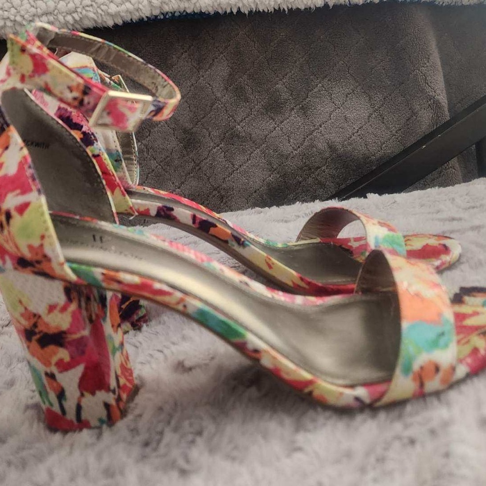 Worthington Red and Pink Heeled Sandals